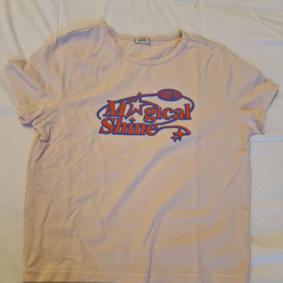 T-shirt neuf - Picture 2 of 2